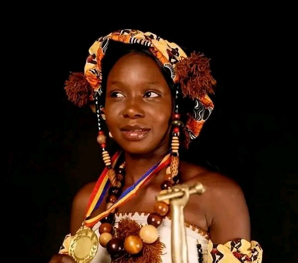 Culture : qui est Triciana, la slameuse qui défendra le Tchad au Brésil ?