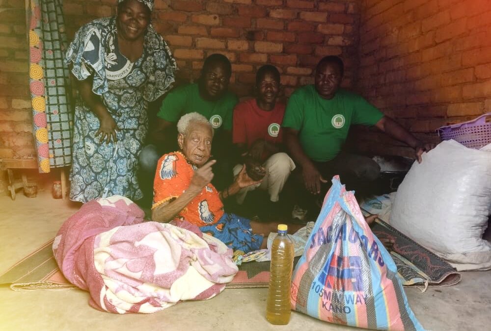 Le ministère de la Solidarité nationale remet des vivres à des personnes vulnérables à Moïssala
