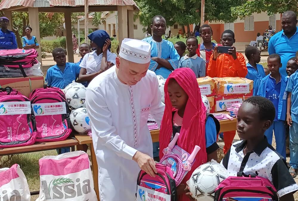 Tchad : les enfants du village SOS reçoivent un don de l’ambassade de Chine