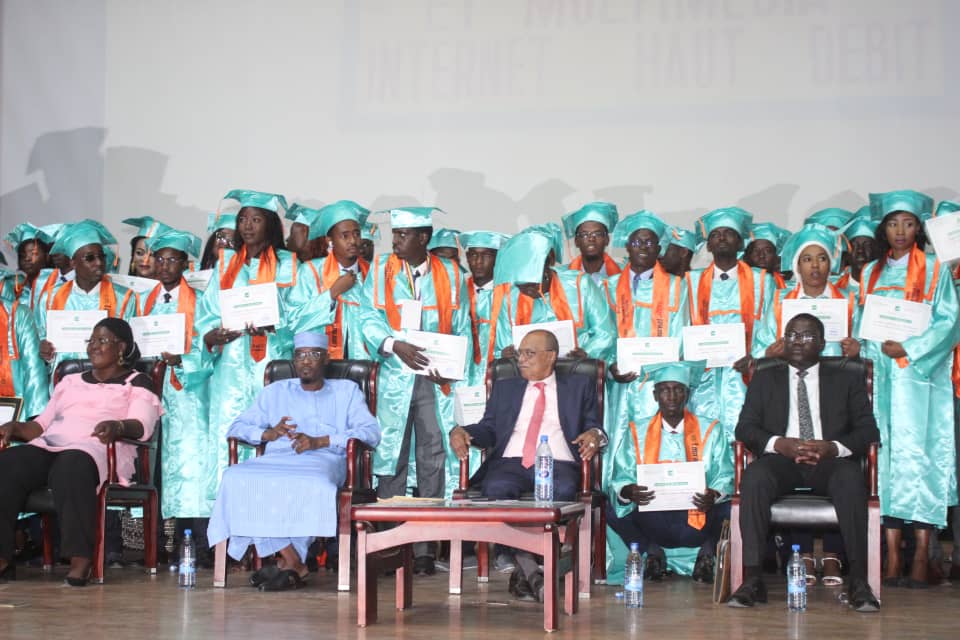 Éducation : remise de diplôme aux lauréats de la 3ᵉ et 5ᵉ promotion de l’UAMI