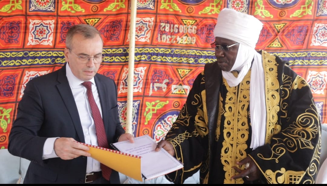 Le sultanat du Ouaddaï présente ses projets à l’ambassade de France