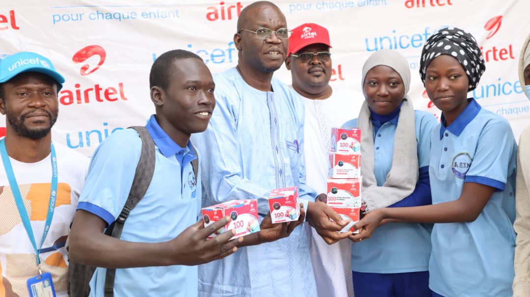 Airtel Tchad et Unicef octroient des routeurs Wifi au lycée technique industriel de N’Djamena