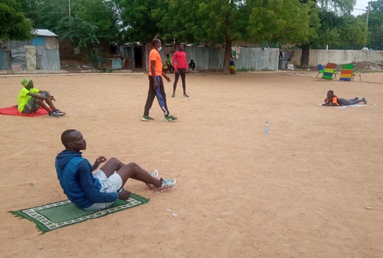 Sans piste d’athlétisme, les athlètes tchadiens préparent les Jeux islamiques