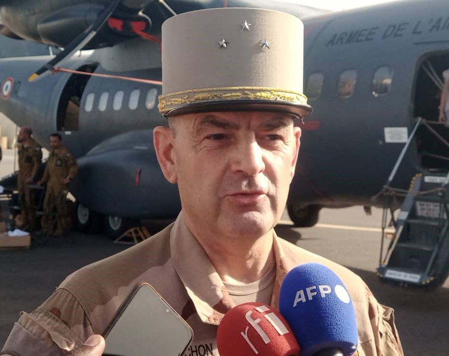Portrait : qui est Laurent Michon, le général de division qui veut “réarticuler” la force Barkhane ?