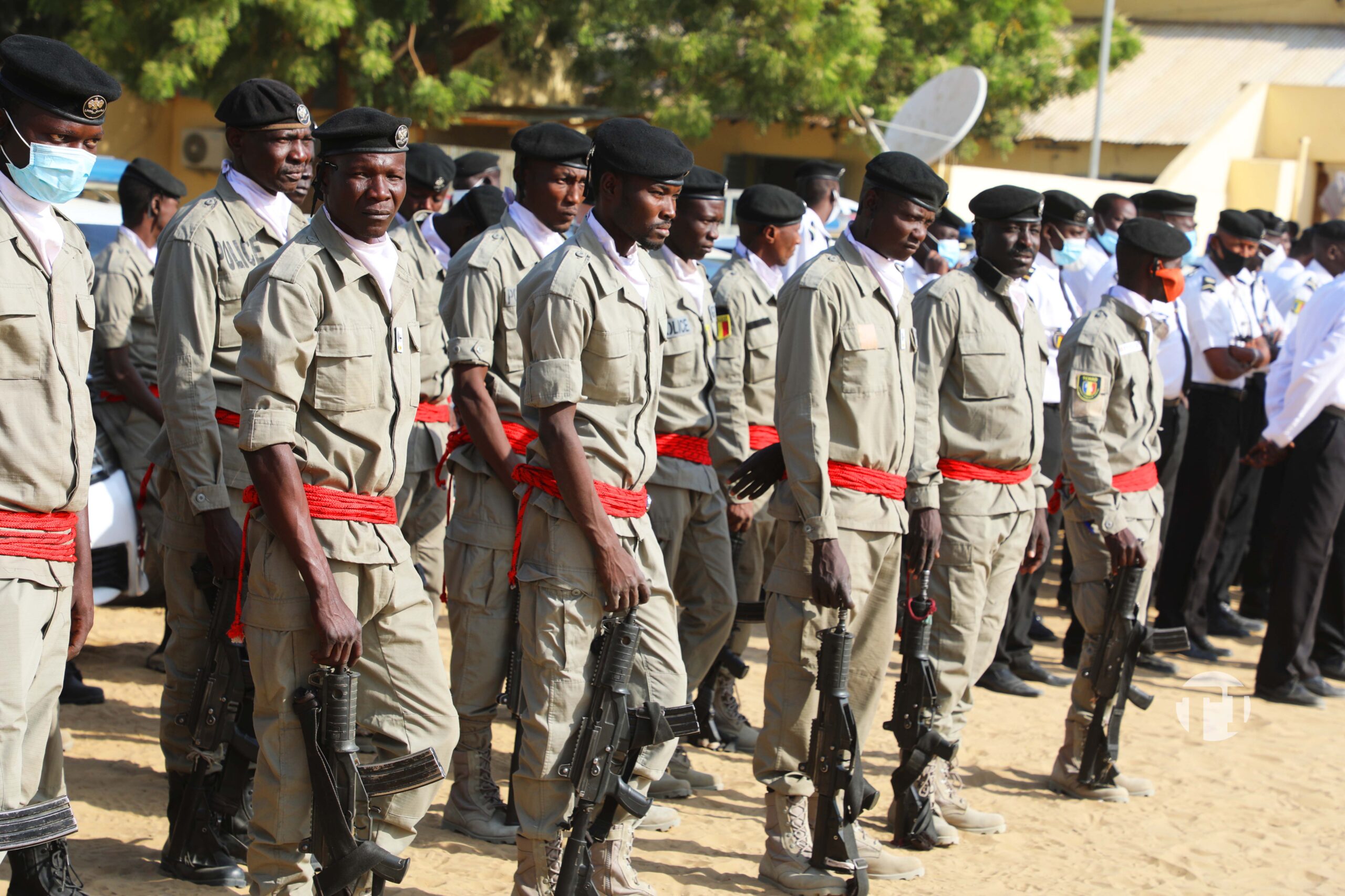 Tchad: des agents ayant empêché la caravane des partisans du barrage au référendum sanctionnés (police)