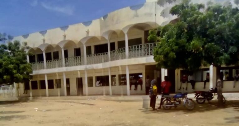 Tchad : rentrée scolaire, certains élèves trainent les pas