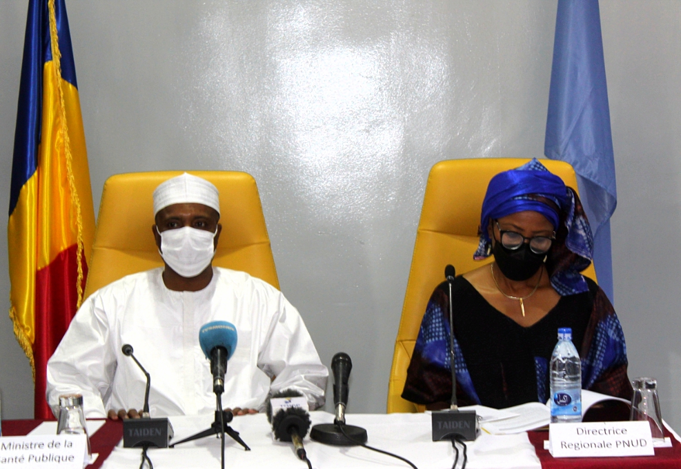 Tchad : le PNUD remet 40 milliards au ministère de la Santé publique
