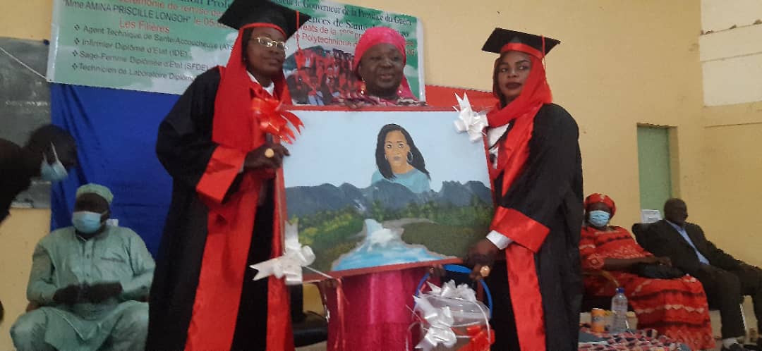Mongo : remise des parchemins aux lauréats de la première promotion de l’école de santé baptisée “Mme Amina Priscille Longoh”
